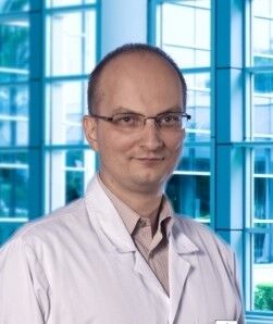 Doctor Orthopedist Daniel
